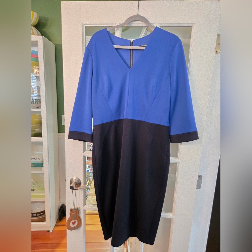 Maggy London Blue and Black V-Neck Long Sleeve Sheath Dress - Size 16